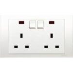 Schneider Vivace Switched Socket with Neon 2ways 2gangs KB25N